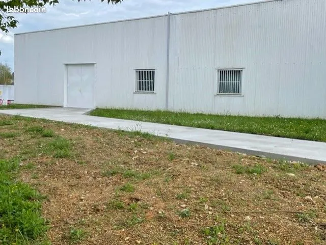 Photo 2