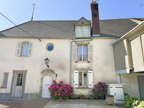 Maison 8 pièces 197 m²