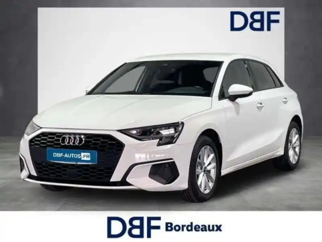 Audi A3 30 tfsi 110 — photo 1