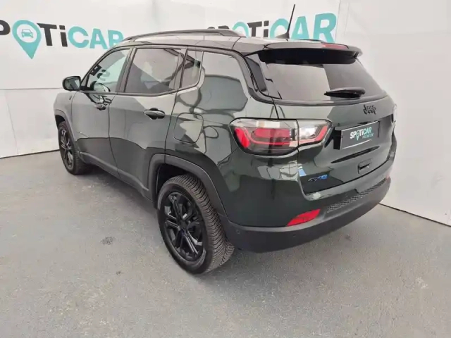 Jeep Compass 1.3 phev t4 240 ch 4xe eawd — photo 22