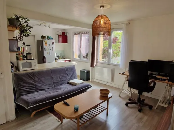 APT AVON 41m2/GARAGE 27m2, 40MN DE GARE DE LYON