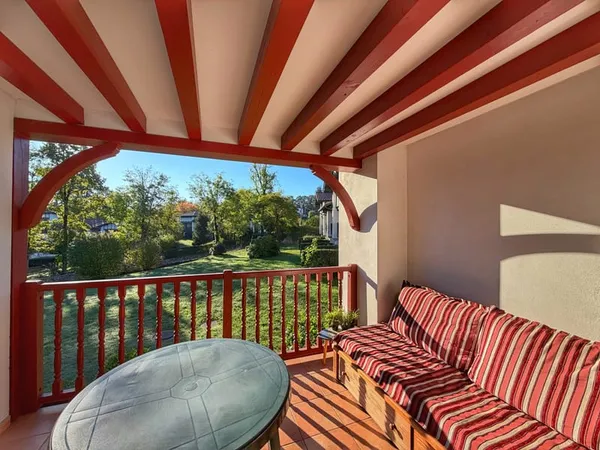 Appartement T2 au 1er étage avec terrasse