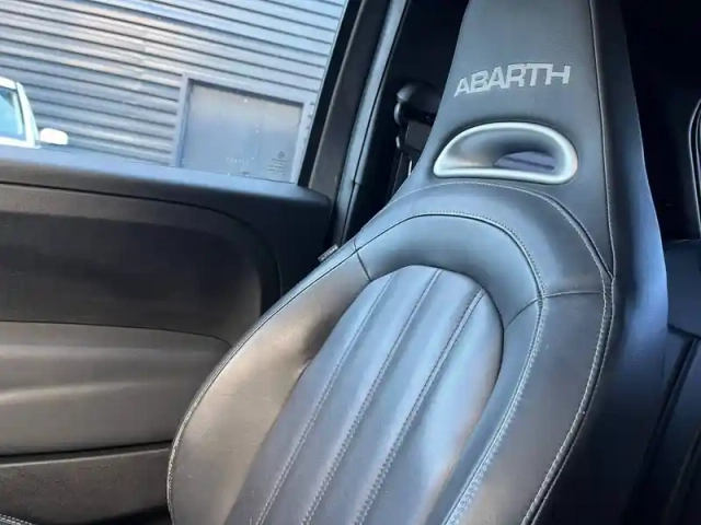Abarth 500 595 1.4 turbo 16v t-jet 160 ch bva5 — photo 91