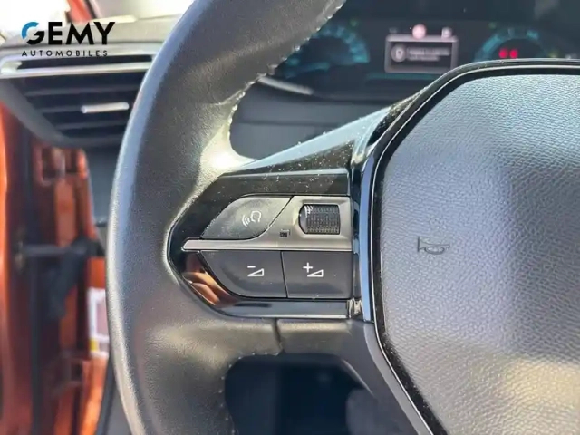 Peugeot 2008 electrique 136 ch — photo 14