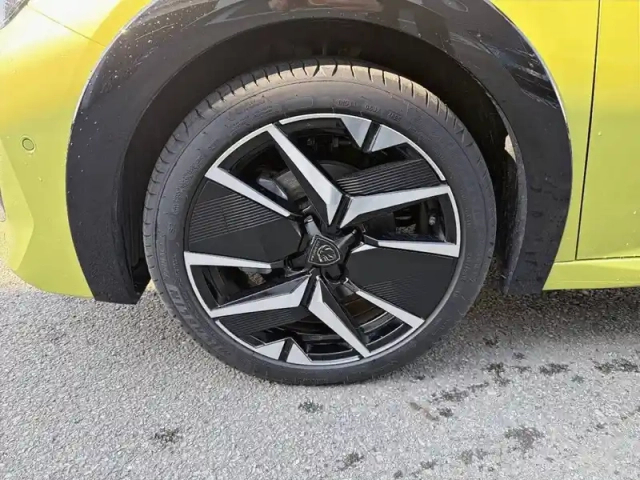 Peugeot 208 hybrid 145 ch e-dcs6 — photo 53