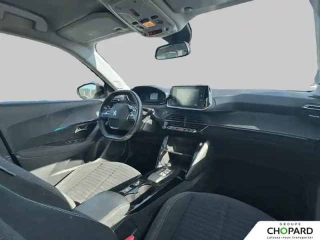 Peugeot 2008 electrique 136 ch — photo 13