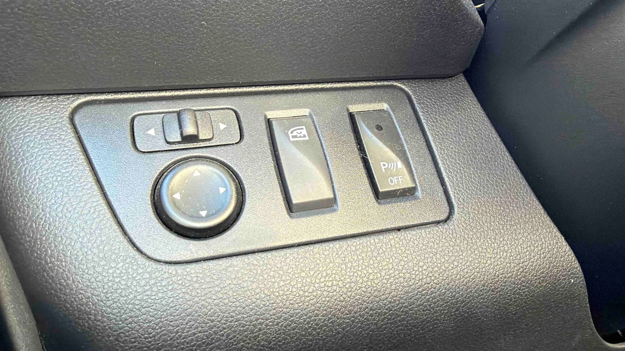 Dacia Spring — photo 19
