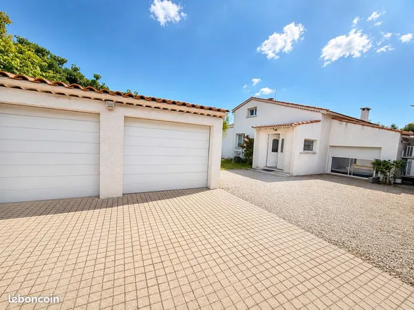 Villa 6 pièces 157 m²