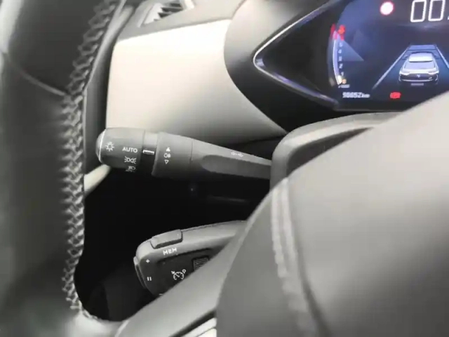 Ds Ds 3 ds3 crossback puretech 100 bvm6 connected chic — photo 18
