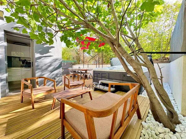Villa T5 de standing avec jacuzzi et garage Juvignac