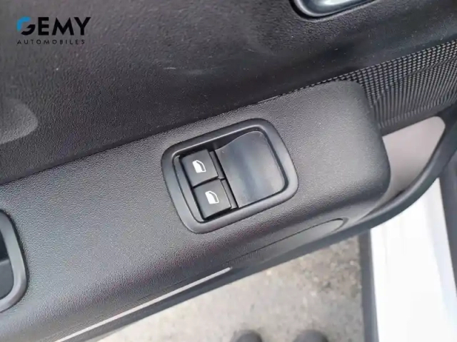 Citroën C3 puretech 83 s&amp;s bvm5 — photo 12