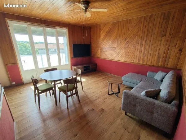 T4 rénové et meublé avec 3 chambres et balcon - Dijon