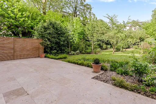Maison 8 pièces 215 m²