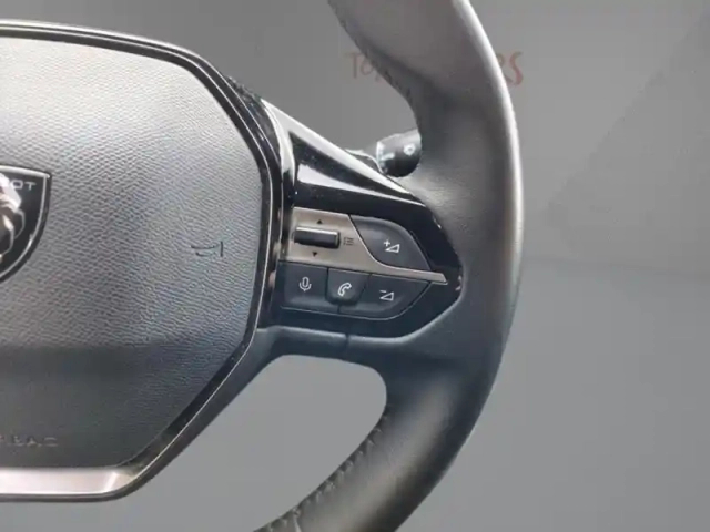 Peugeot 308 1.2 puretech 130 allure pack eat8 — photo 13
