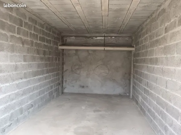 Box/garage