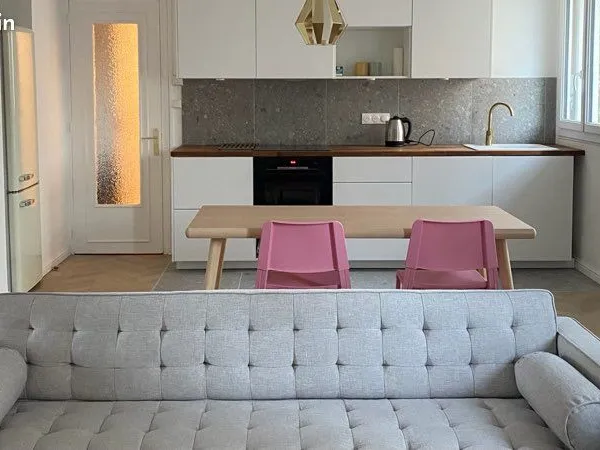 Appartement moderne meublé