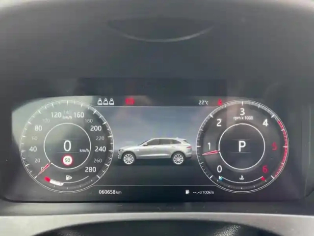 Jaguar F-Pace 2.0d 180ch prestige bva8 — photo 11