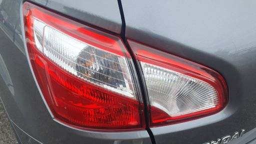 Nissan Qashqai 1.6 dCi 130 - N-Connecta – 2013 – 84139 km – Diesel – Boîte Manuelle — photo 11