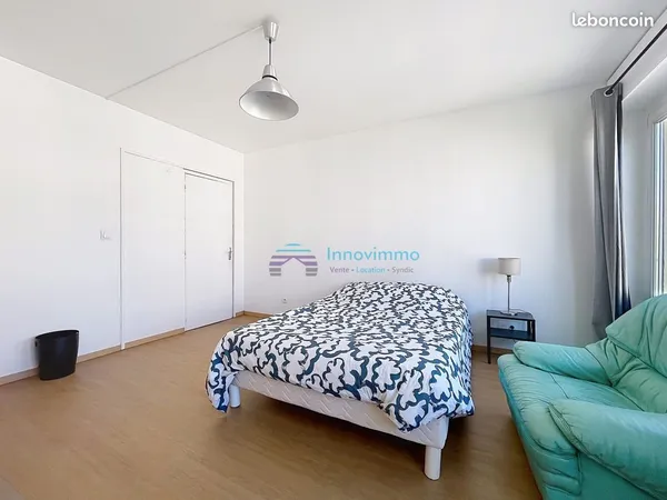 Appartement 1 pièce 69 m²