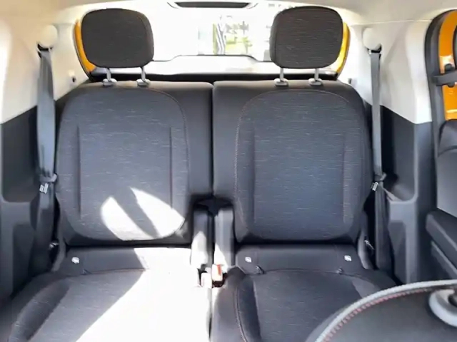 Renault Twingo e-tech electrique 80 ch autonomie urbaine — photo 29