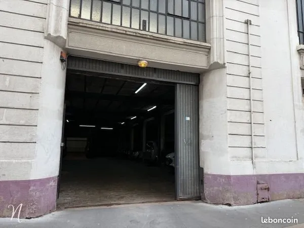 Parking/box 12 m² Saint-Étienne