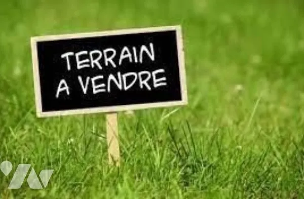 Terrain 2106 m²
