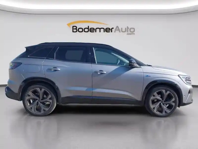 Renault Austral mild hybrid 160 auto — photo 16