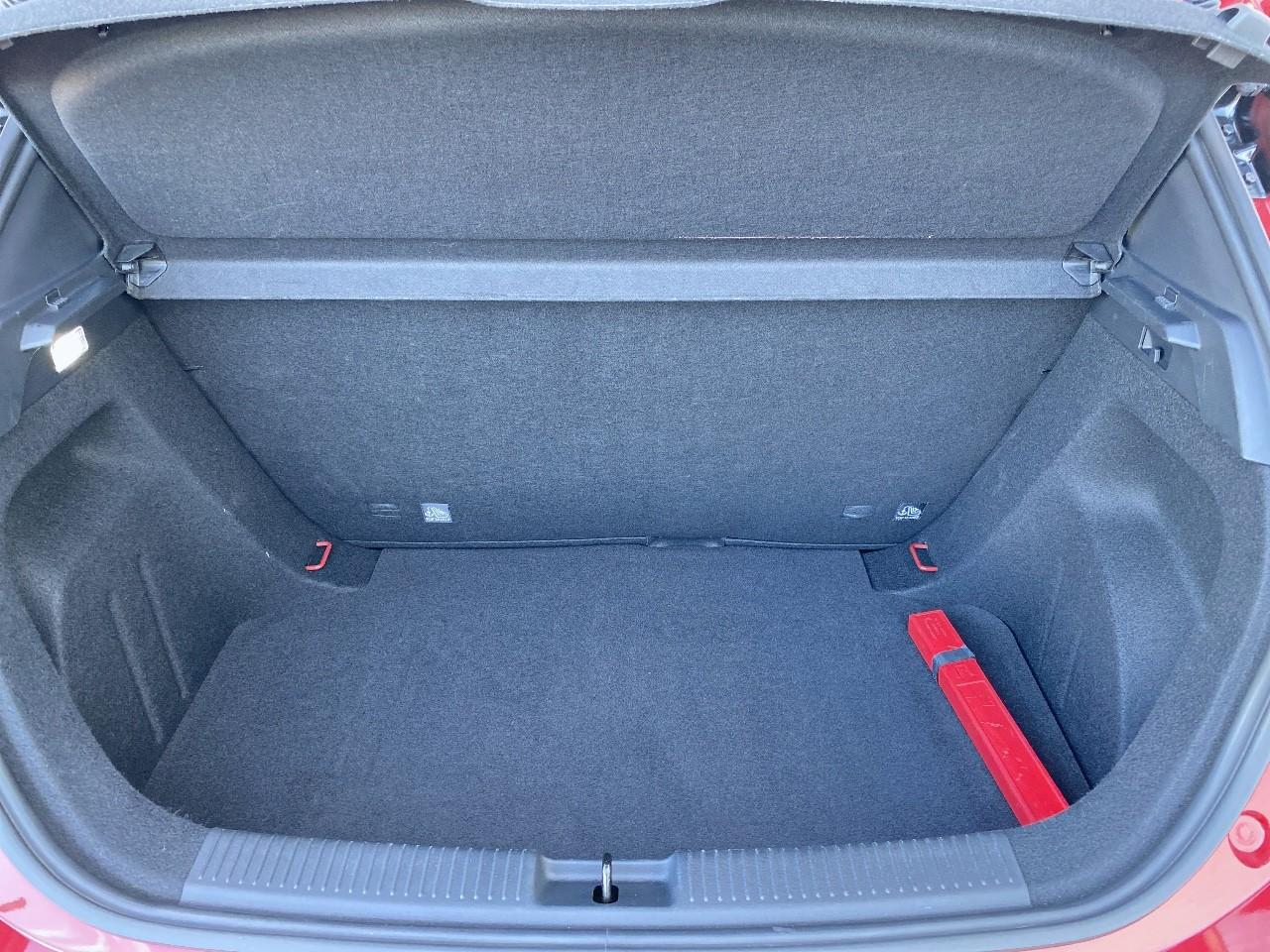 Mg Mg3 1.5 hybrid+ 195ch comfort — photo 6