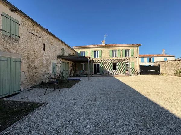 Maison 6 pièces 135 m²