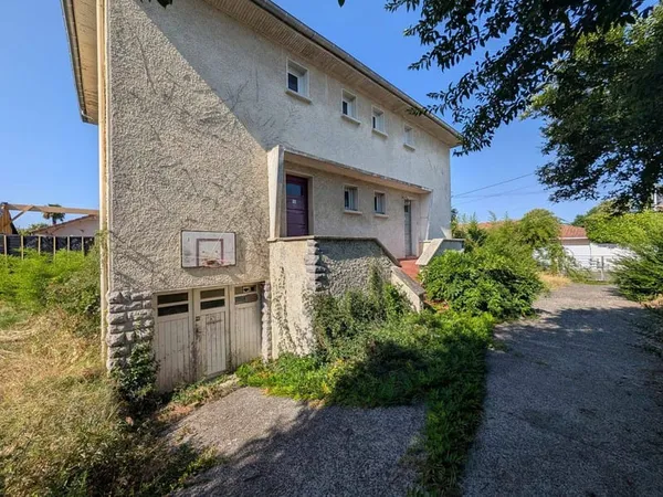Immeuble de rapport 136 m²