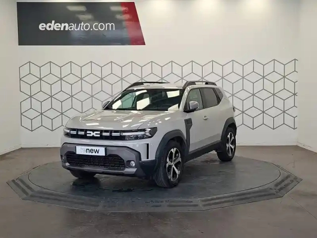 Dacia Duster hybrid 140