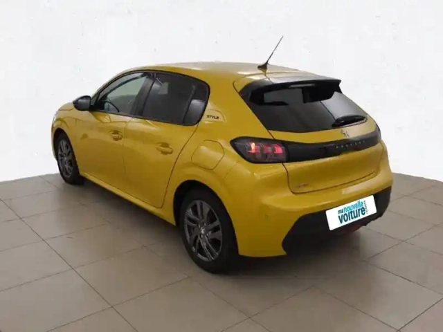 Peugeot 208 puretech 75 s&amp;s bvm5 — photo 7