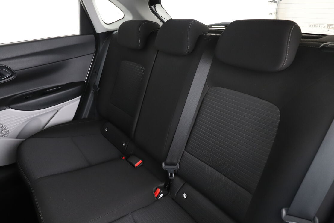 Hyundai i20 1.0 T-GDi Hybrid 48V Creative DCT-7 — photo 13