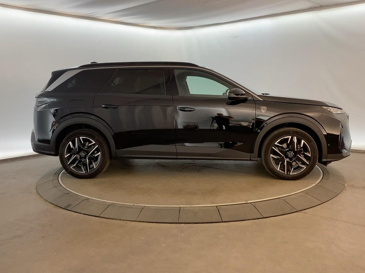 Peugeot 5008 hybrid 145 ch e-dcs6 gt — photo 4