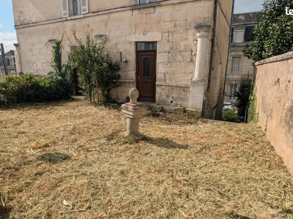 Maison de ville 120 m² Quartier Vésone, Francheville, La Cité Périgueux