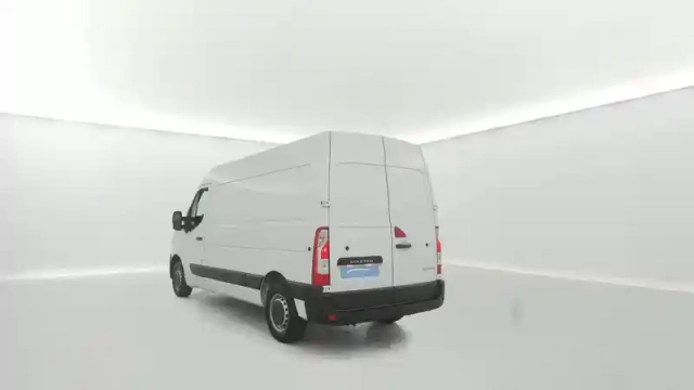 Renault Master fgn trac f3500 l2h2 blue dci 135 — photo 21