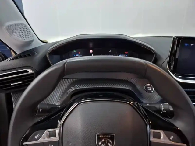 Peugeot 208 puretech 100 s&amp;s bvm6 — photo 23