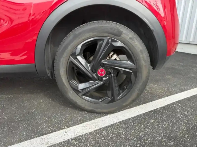 Ds Ds 3 puretech 130ch performance line automatique 7cv — photo 14