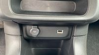 Citroen C3 1.2 PureTech 83ch S&S Shine — photo 19