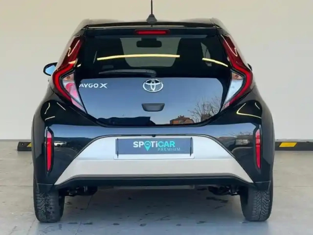 Toyota Aygo X 1.0 vvt-i 72ch design — photo 4