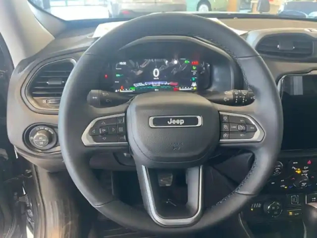 Jeep Renegade 1.3 turbo t4 190ch phev 4xe summit bva6 eawd — photo 7