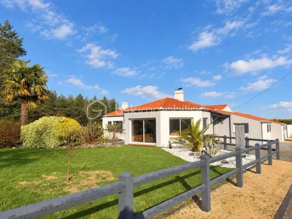 Maison 6 pièces 136 m²