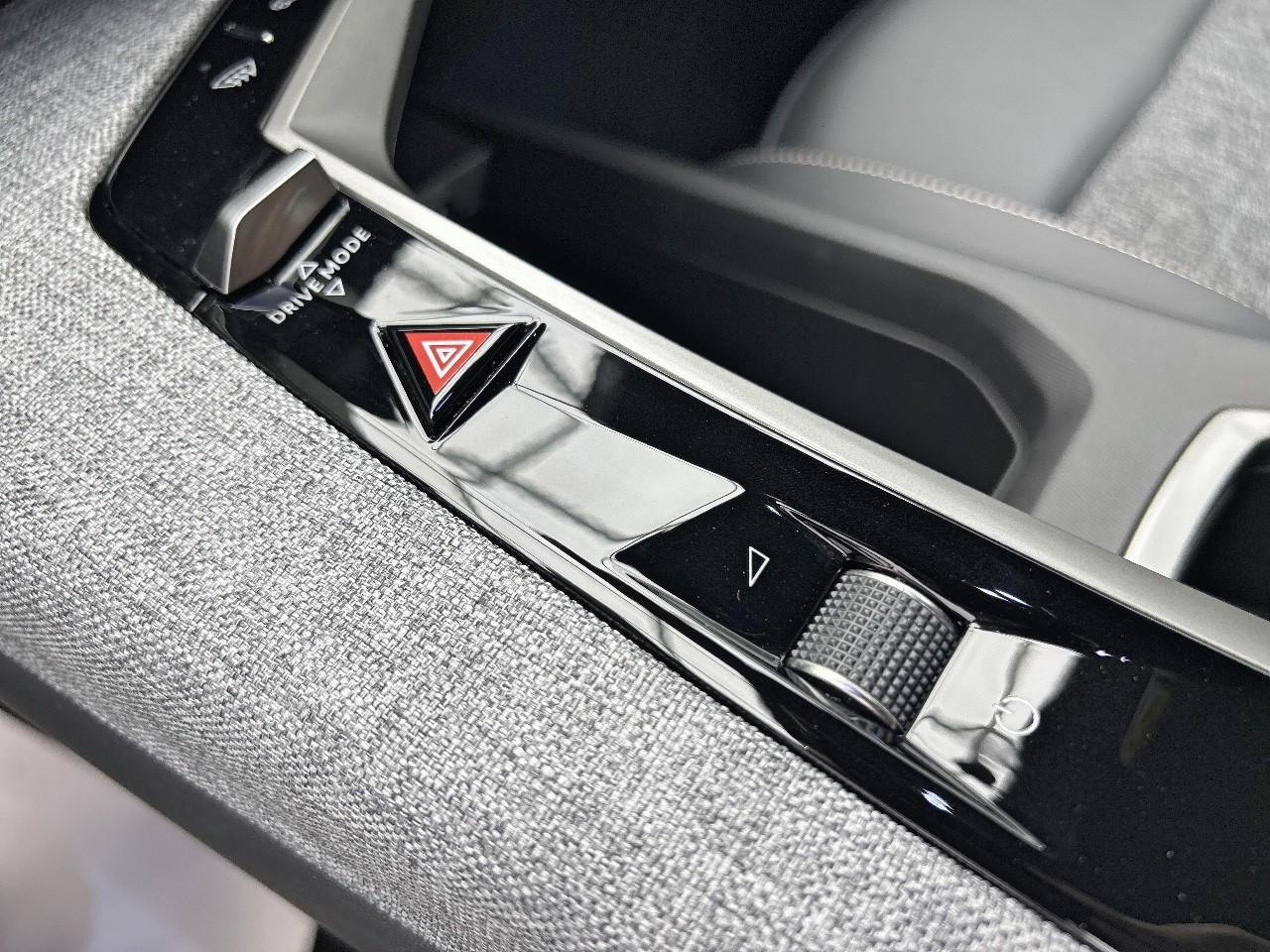 Peugeot 3008 hybrid 145 e-dcs6 allure — photo 19