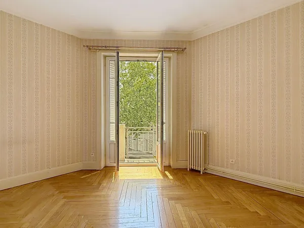 Appartement 5 pièces 122 m²