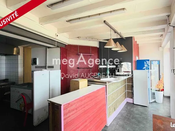 Fonds de commerce 100 m² L'ILE-D'YEU