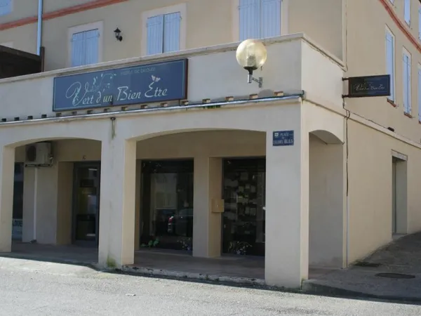 CENTRE VERDUN LOCAL COMMERCIAL 75 M 2