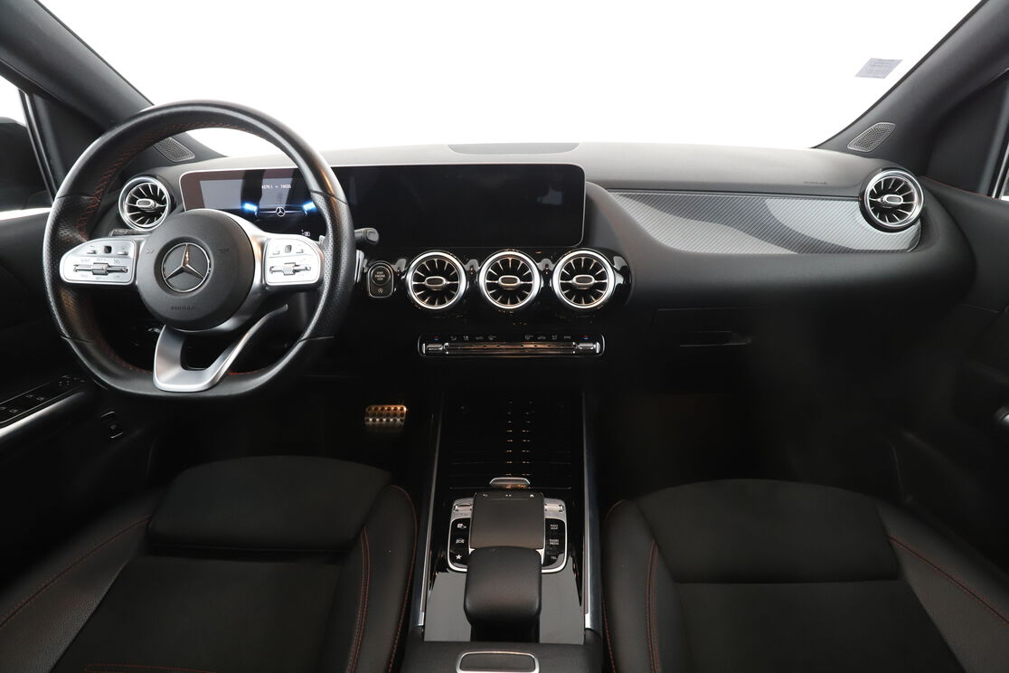 Mercedes-Benz Classe B 200 d AMG Line Edition 8G-DCT — photo 11