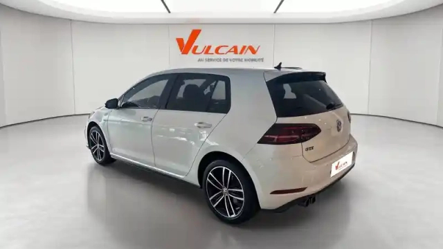 Volkswagen Golf 1.4 hybrid rechargeable opf 204 dsg6 — photo 3