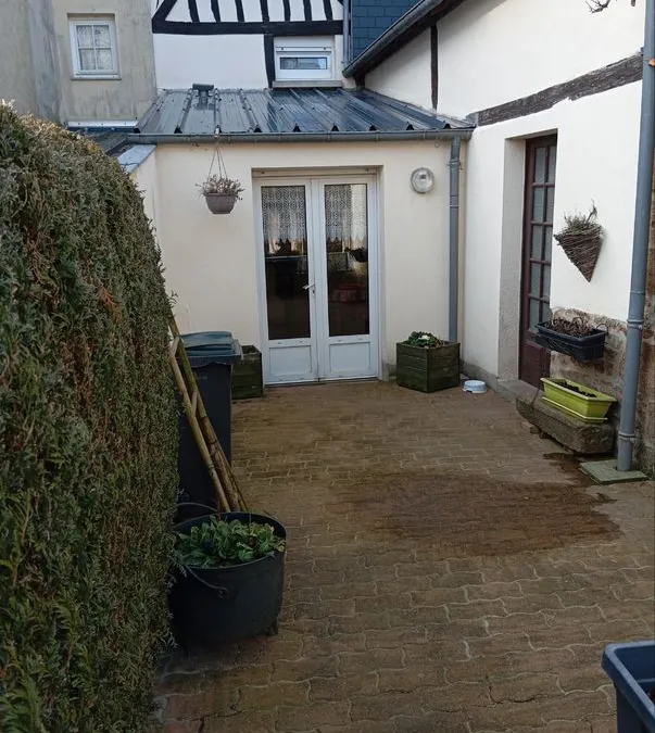 Photo 3