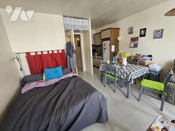 Studio 1 pièce 32 m²
